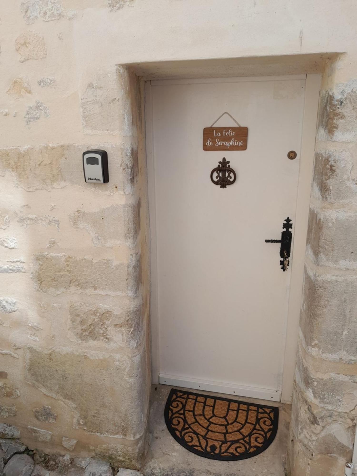 Apartment La Folie De Seraphine